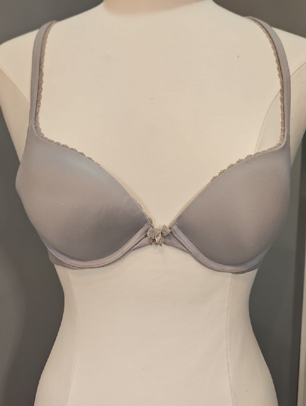 Victoria's Secret Light Lavendar Push-up Bra with Lace Trim